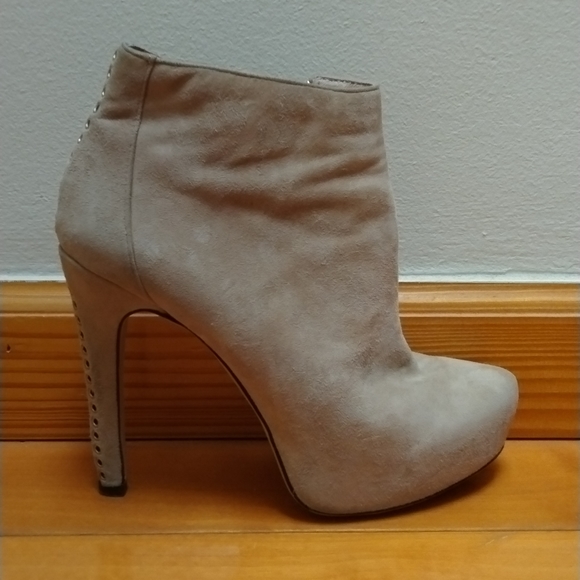 Suede Platform Booties - Picture 4 of 8